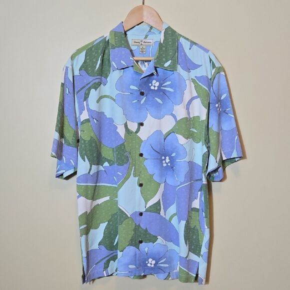 Tommy Bahama Silk Hawaiian Button Down Shirt Mens Size Medium Tropical Vacation - Picture 1 of 11